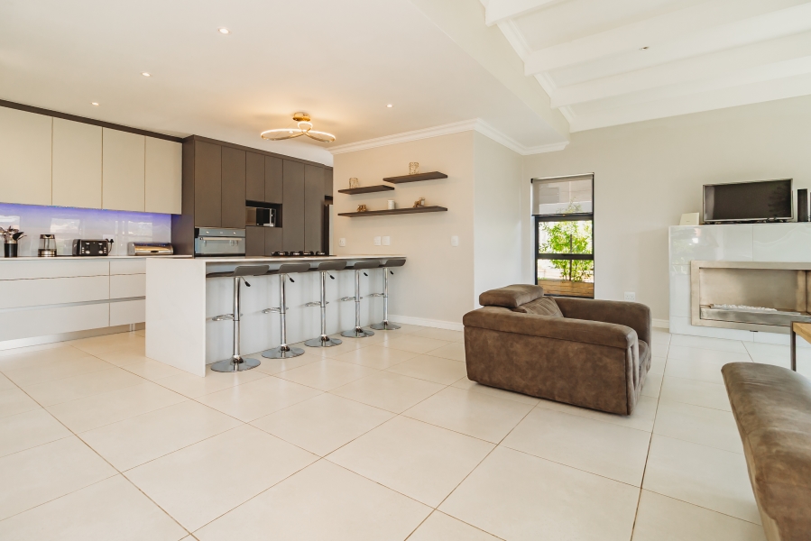 4 Bedroom Property for Sale in Welgelegen Western Cape